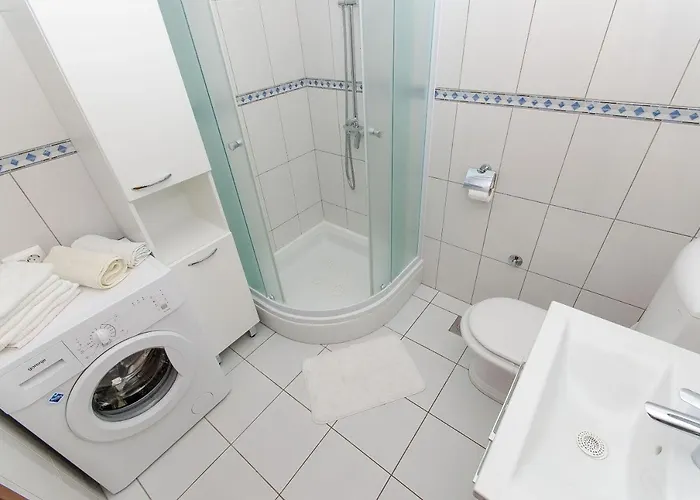 Jerko Apartman Sutivan