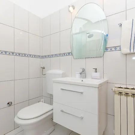 Jerko Apartman *